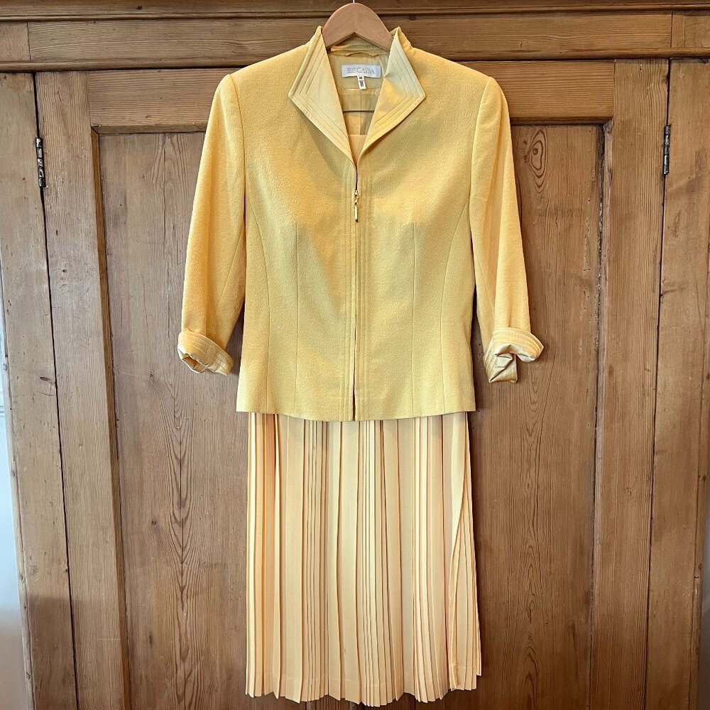 Vintage Yellow Escada Suit Size 38 100% Polyester; made in Germany